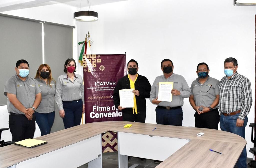 Firman convenio para impartir cursos de capacitación a trabajadores medellinenses