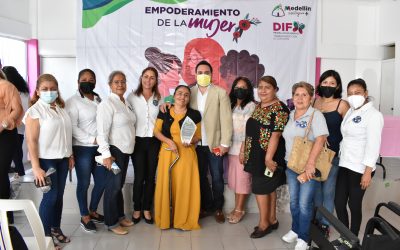 Las mujeres son prioritarias en la estructura de mi gobierno: Marcos Isleño